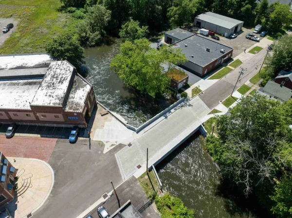 Fisher Associates Hopkins Avenue over Chadakoin River Bridge 1